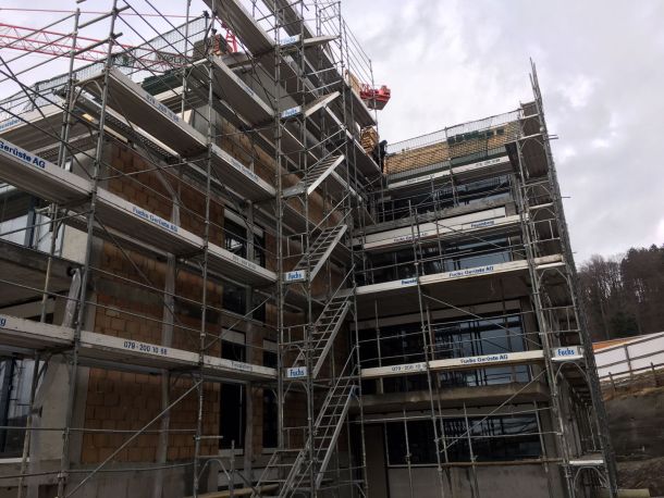 Referenz Fassaden Gerüst Zweifamilienhaus